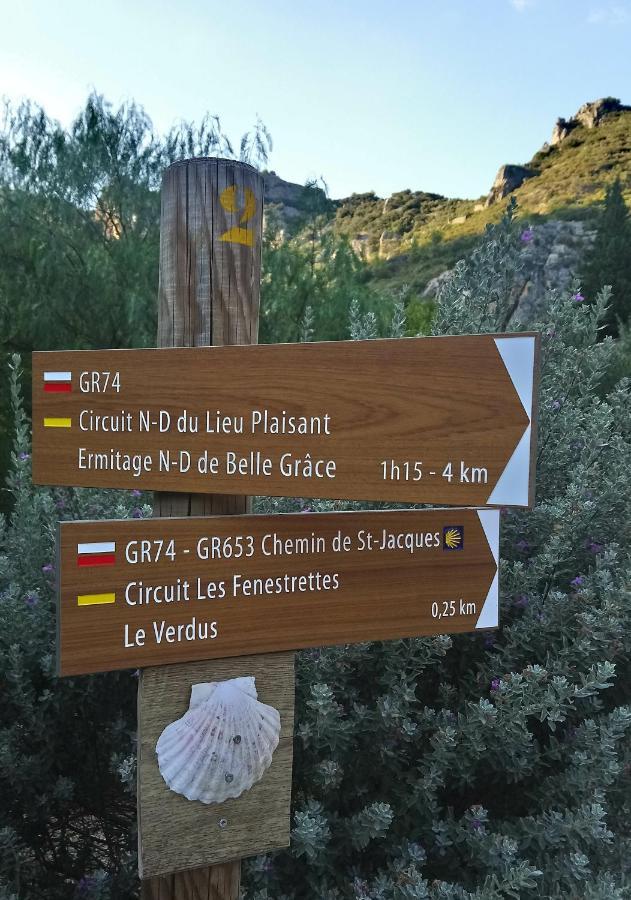 Gite De La Tour Saint-Guilhem-le-Desert Exterior foto